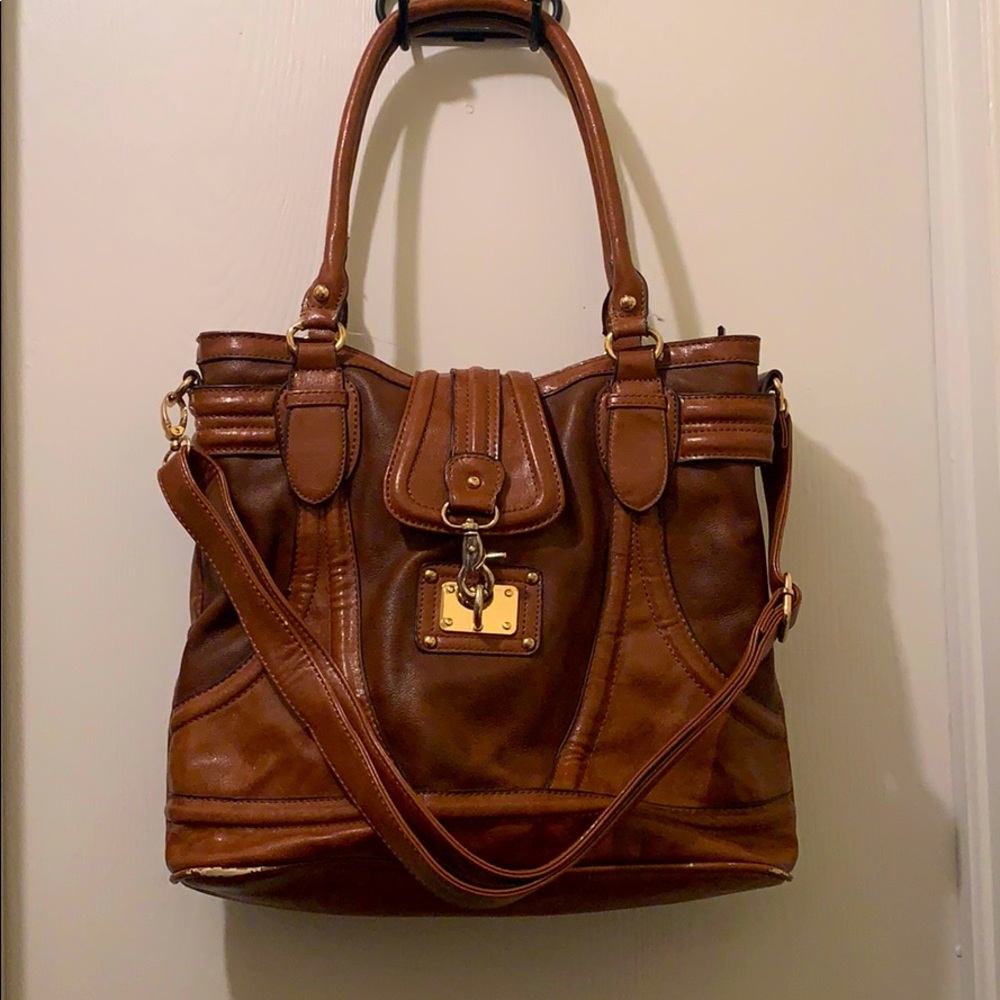 Crossbody bag